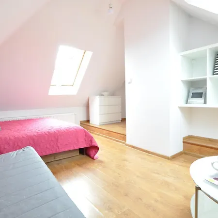 786 Hostel Σόποτ