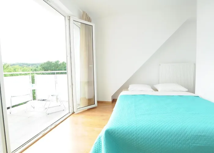 786 Auberge de jeunesse *