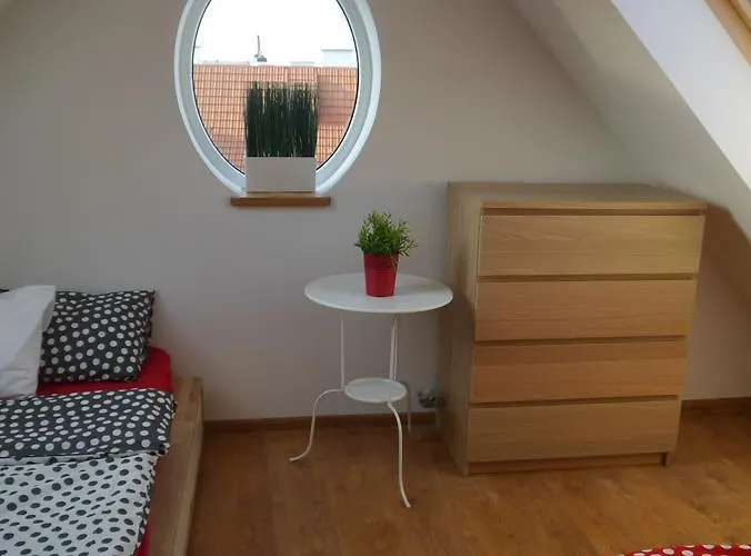 786 Auberge de jeunesse *